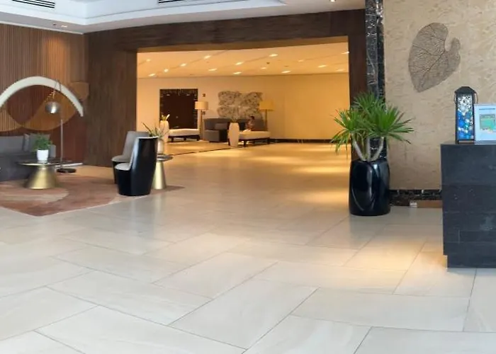 C1 -8nb With Pool Mactan Newtown Center Of Cebu Phillippines 15mins From Airport Leilighet *