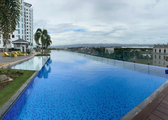 C1 -8nb With Pool Mactan Newtown Center Of Cebu Phillippines 15mins From Airport Leilighet